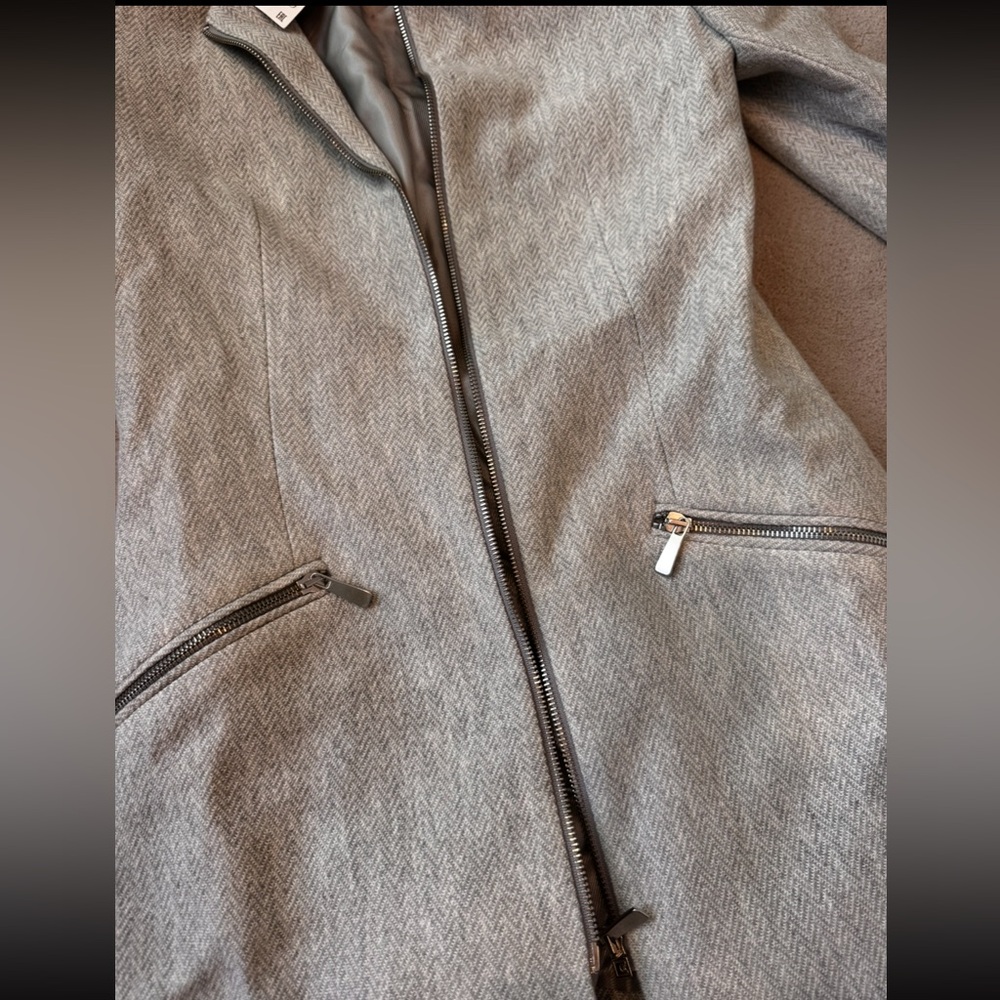 Zara Jacket - Picture 4 of 5
